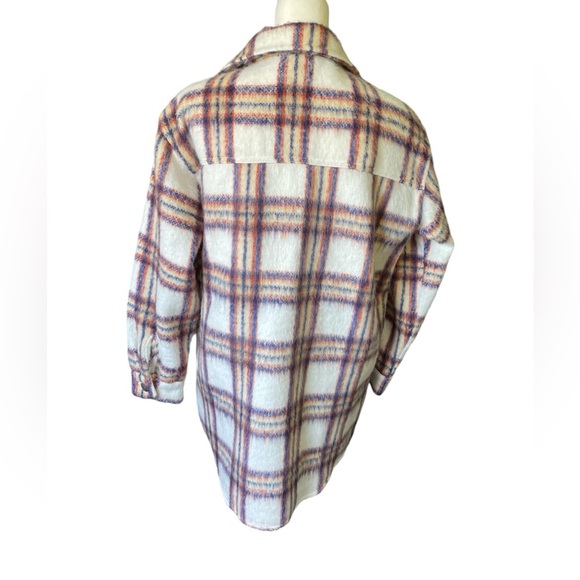 NWT Maurices Faux Wool Plaid Shacket, Size Medium - Picture 5 of 6